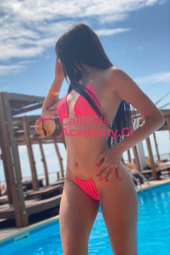 ULTRA HOT BRUNETTE ANGELICA