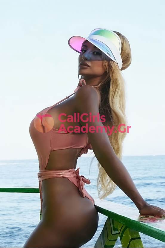 ULTRA SEXY BLONDE LATIN ESCORT IZABELLA