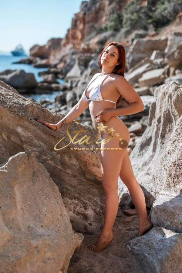 ADELINA-ESCORT-VIP